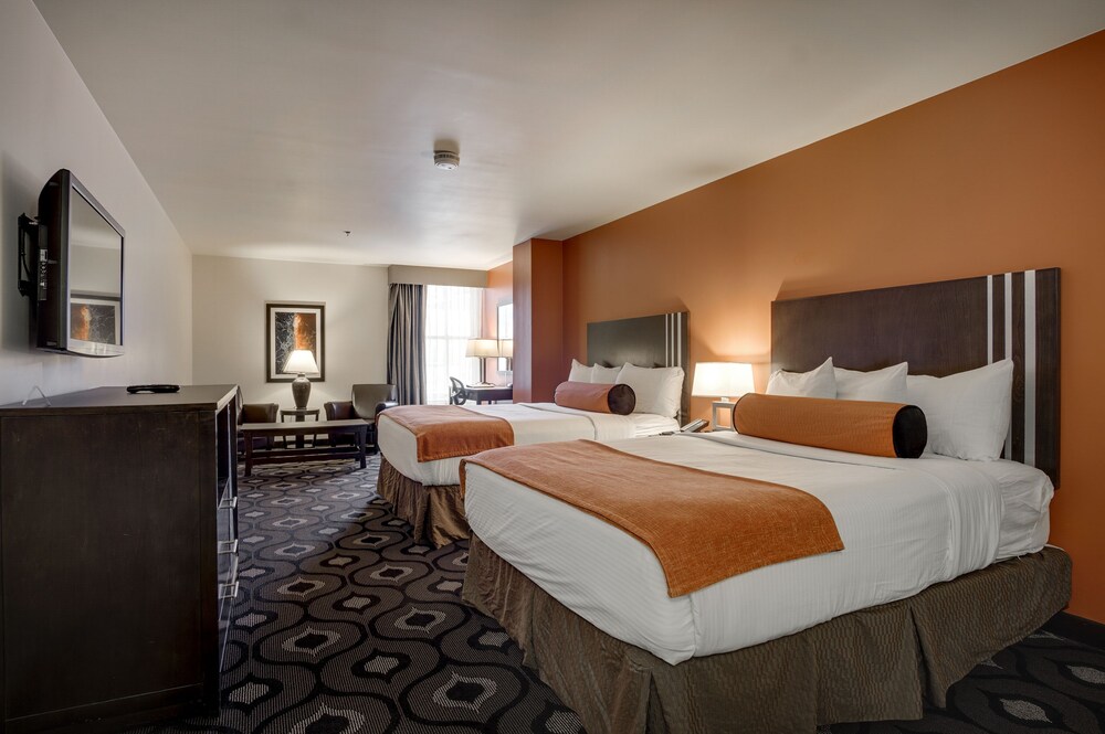 Grand Z Casino Hotel by Red Lion Hotels - photo 13