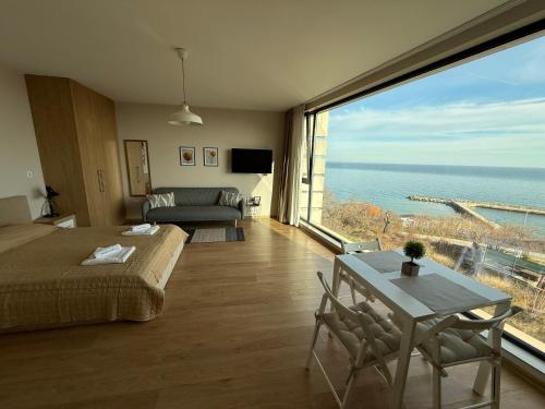 Boutique Home Magnolia — 4-Star Luxury Hotel in Zlatni Pyasatsi, Bulgaria
