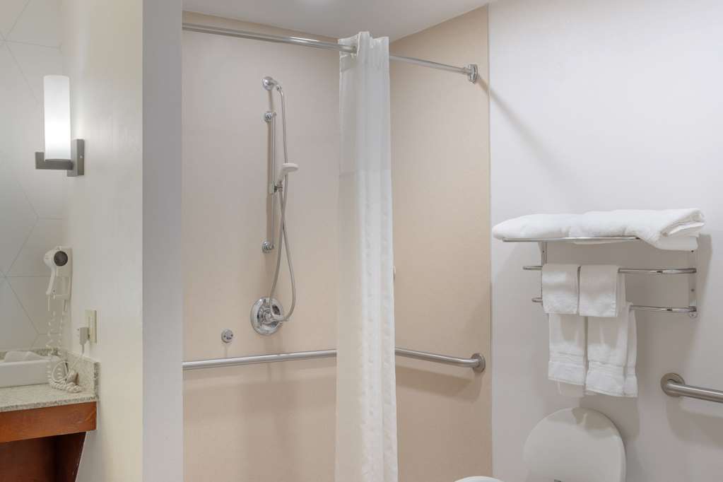 Comfort Suites Bloomsburg - photo 10