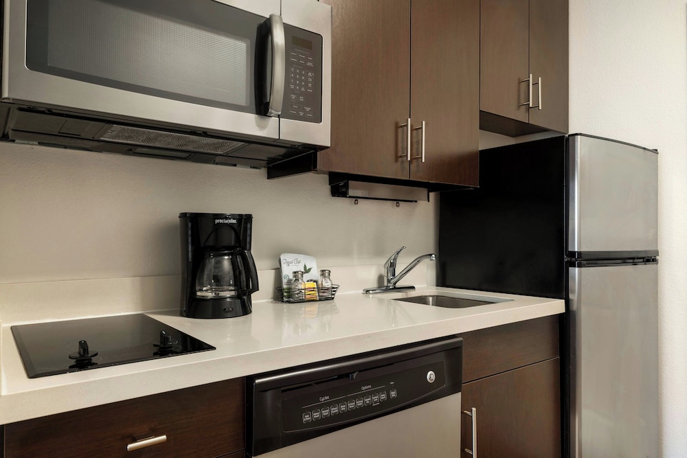 TownePlace Suites by Marriott Alexandria - photo 16