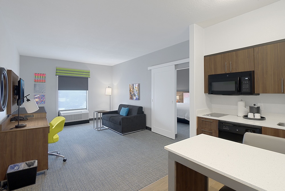 Hampton Inn & Suites Houston Cypress Station - photo 11