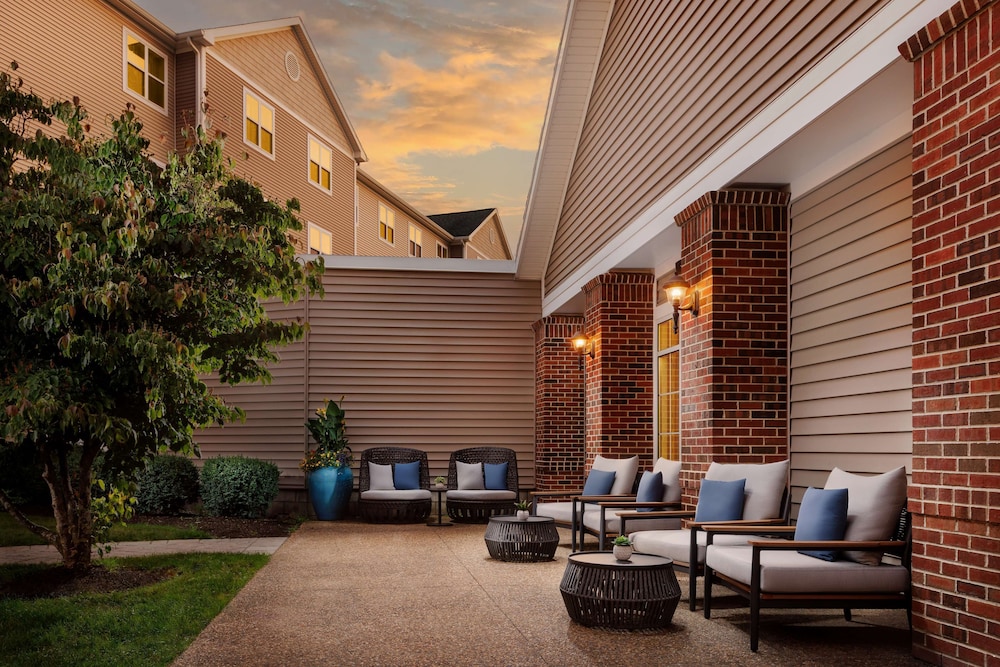 Homewood Suites by Hilton Portsmouth - photo 35