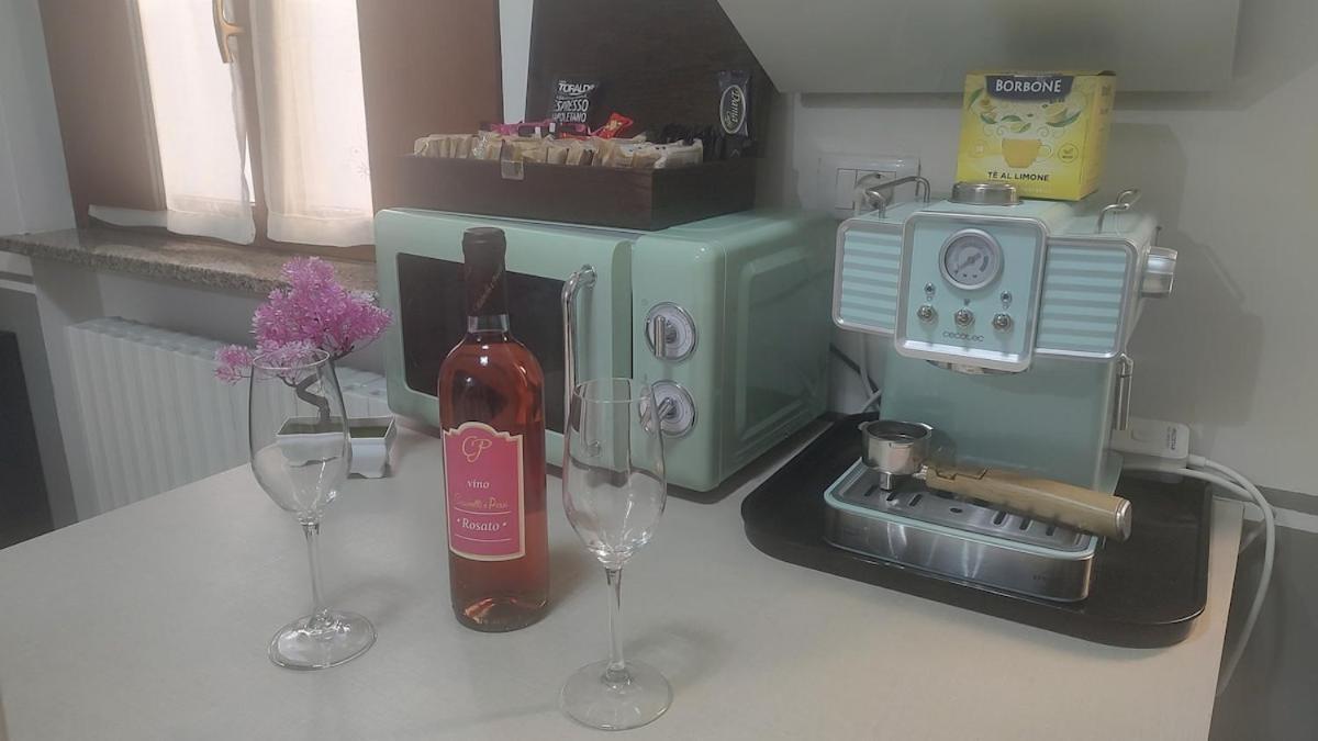 Two Room Apartment in Voghera's Historic Center — 4-Star Luxury Hotel in Voghera, Italy