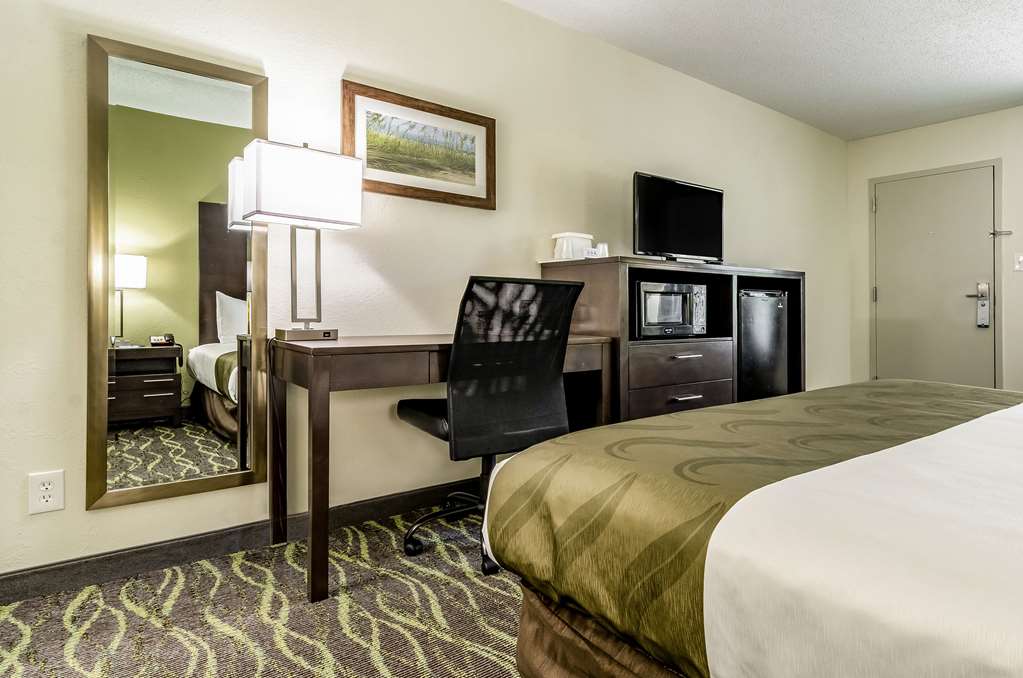 Quality Inn & Suites Creedmoor Butner - photo 15