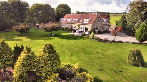 Ticketyboo Suites — 4-Star Luxury Hotel in Pickering, United Kingdom