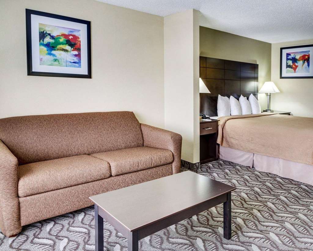 Quality Suites Baton Rouge East Denham Springs - photo 28