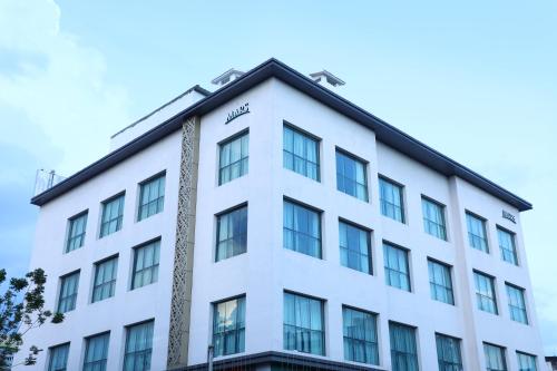 Avenue Hotel - carbon neutral hotel in Chennai