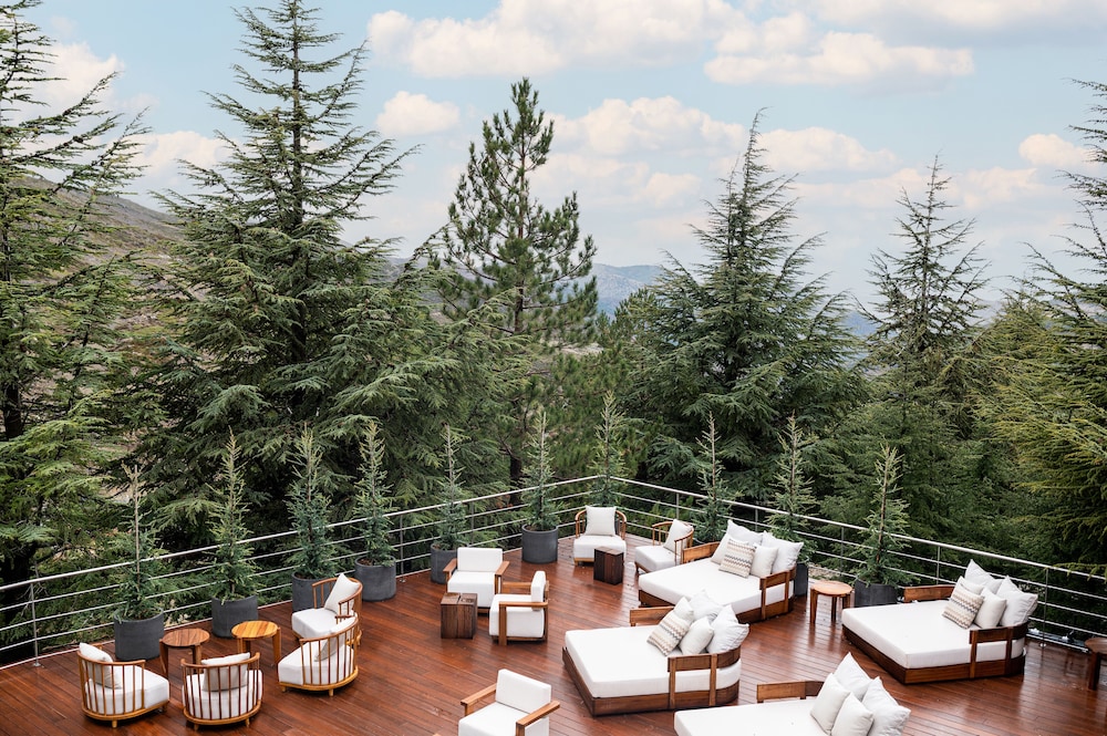 Hotel Maribel Sierra Nevada in Monachil, Spain