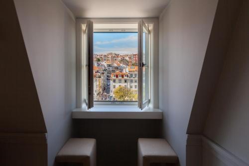 FLH Praça Rossio Exquisite Apartment with View — 4-Star Luxury Hotel in Lisbon, Portugal