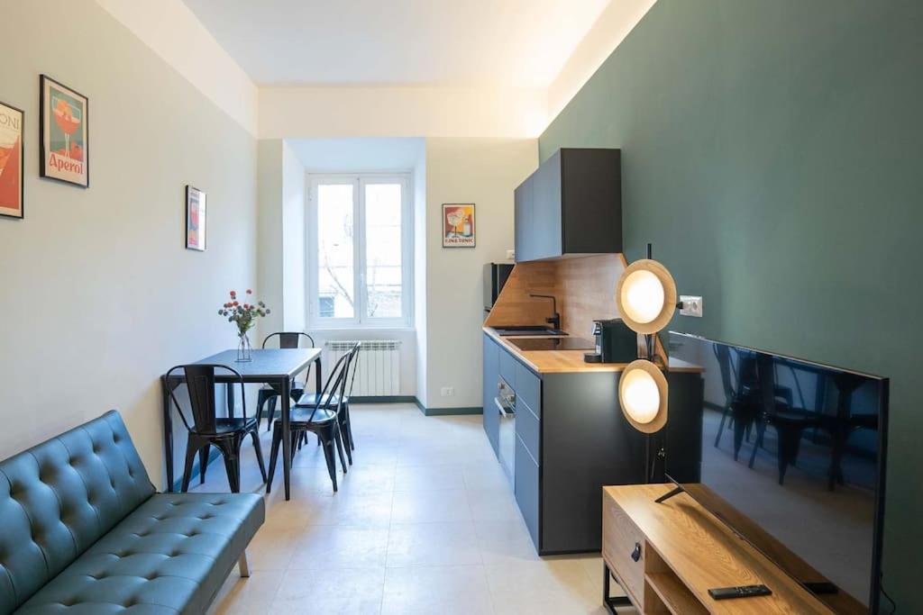 Easytopstay Crescenzio Stylish Apartment — 4-Star Luxury Hotel in Rome, Italy