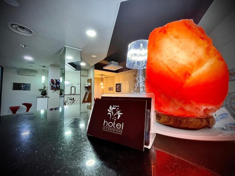 Hotel Residence Le Ceramiche — 4-Star Luxury Hotel in Montalto Uffugo, Italy