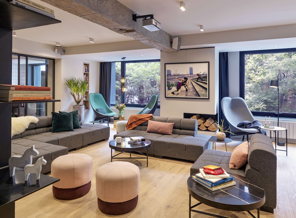 Stey Beijing Wangfujing Hotel — 5-Star Luxury Hotel in Beijing, People's Republic of China