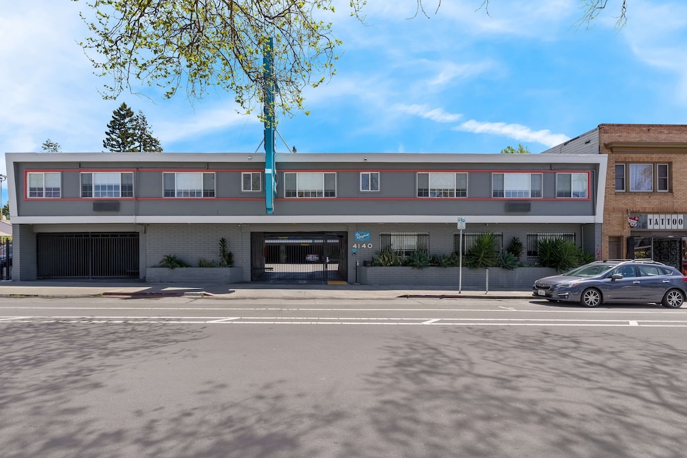Signature Inn Oakland - photo 68