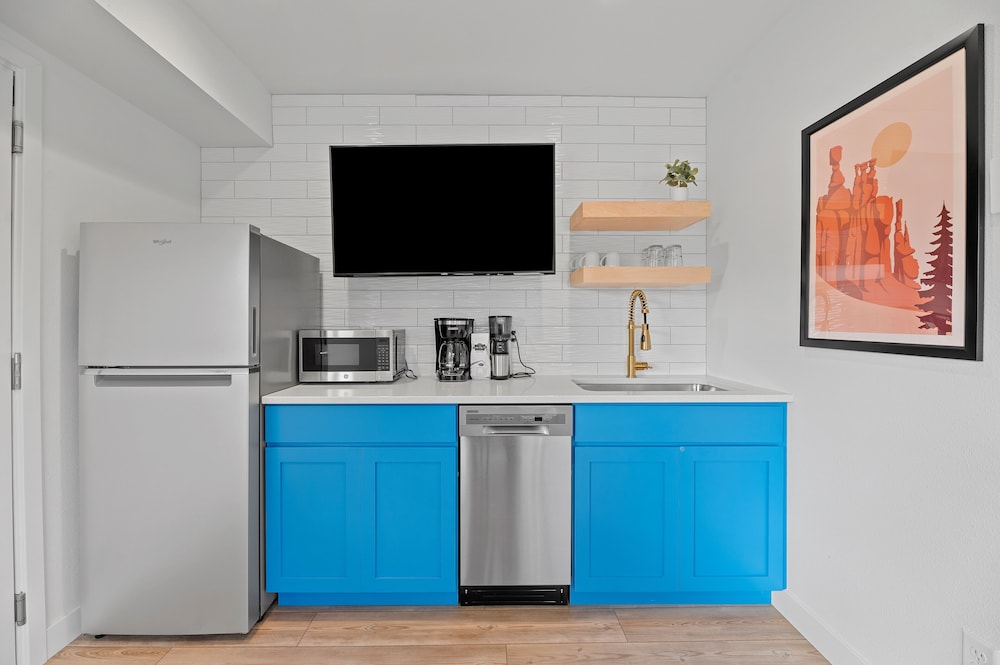 Queen City Inn - photo 4