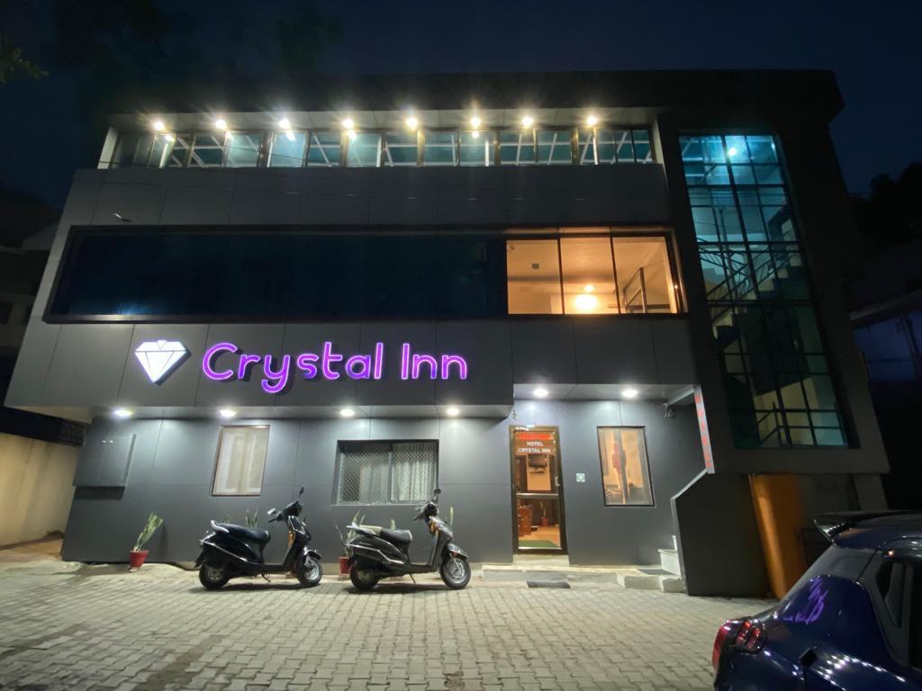 Crystal Inn - carbon neutral hotel in Abu