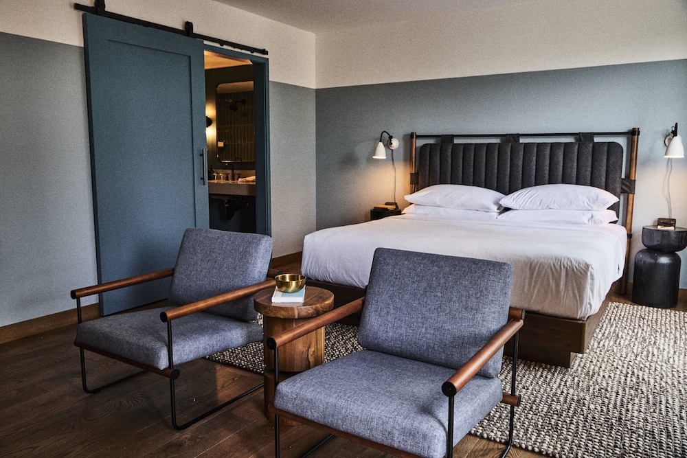 The Junto Hotel - photo 28