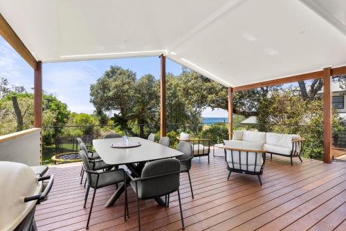 Surfspray I Pet Friendly I Absolute Beachfront — hotel in Culburra Beach