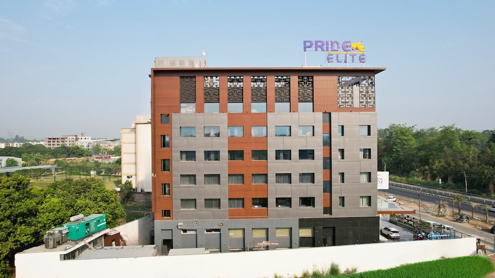 Pride Elite Haridwar - carbon neutral hotel in Haridwar