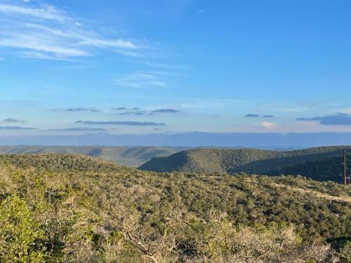 Carmel in the Sky — hotel in Leakey
