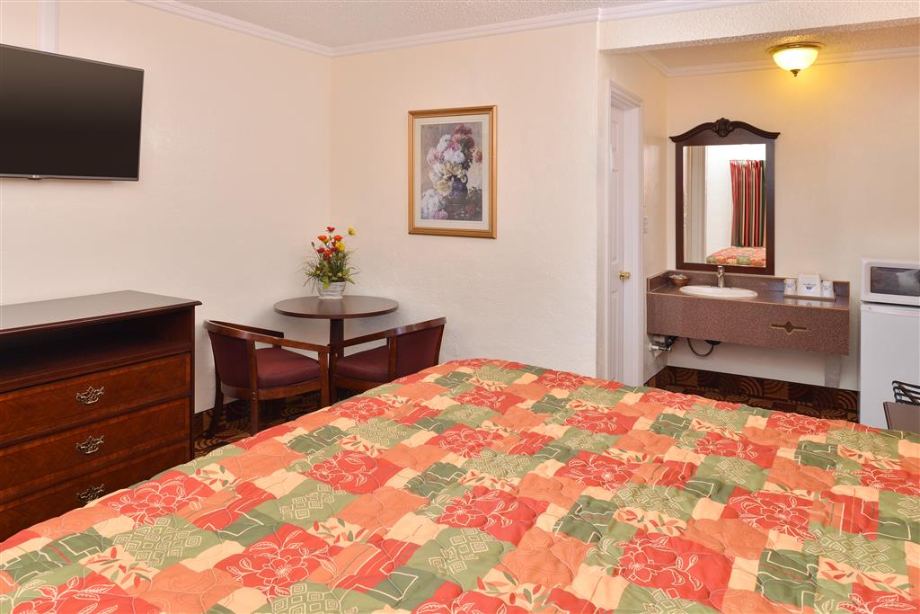 Americas Best Value Inn & Suites Klamath Falls - photo 9