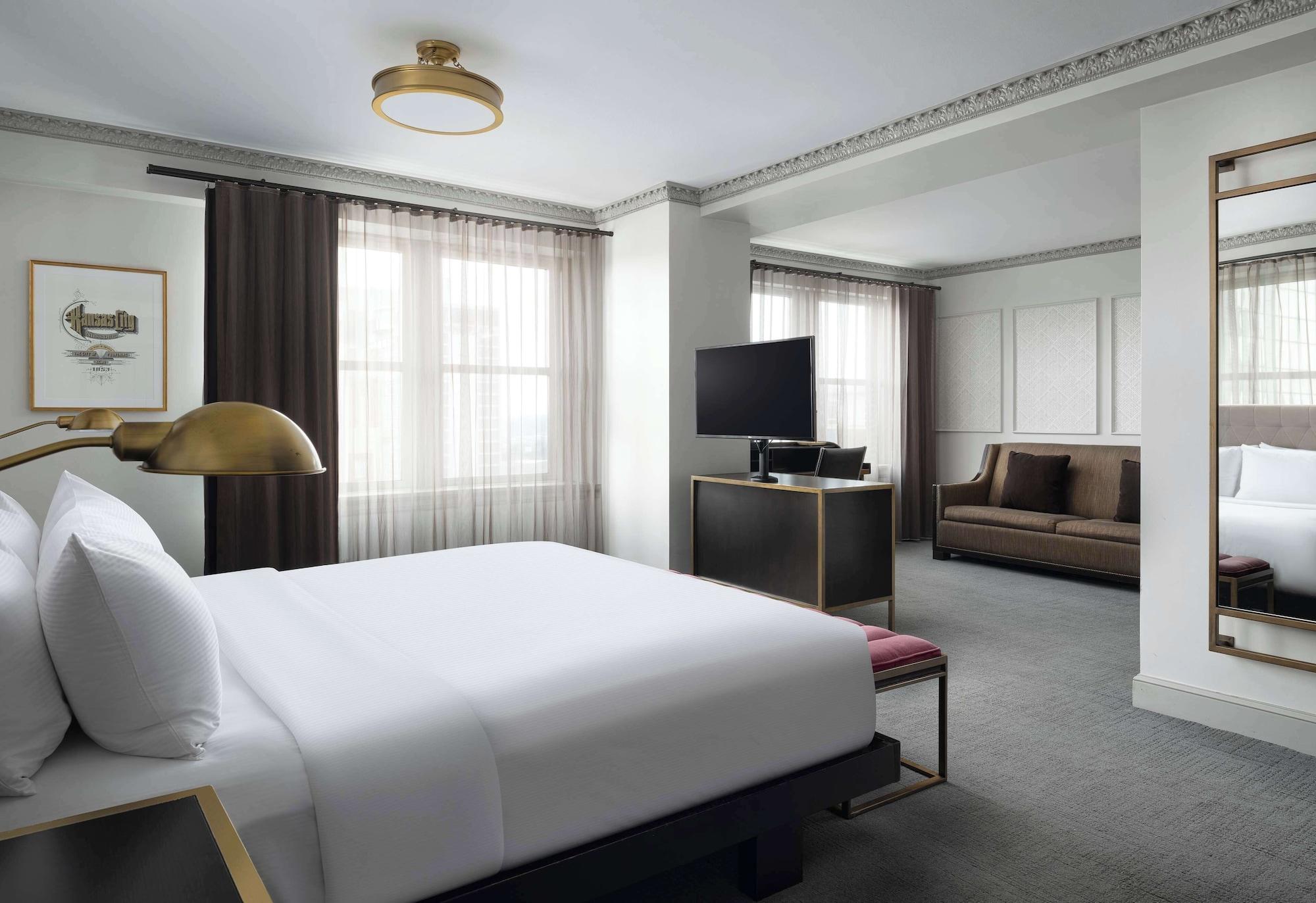 Hotel Phillips Kansas City Curio Collection by Hilton - photo 14