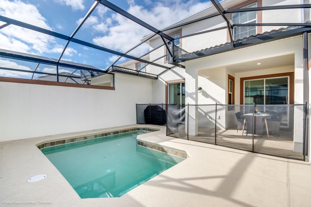 8997 SD Champions Gate Resort Style 5 Bedroom - photo 2