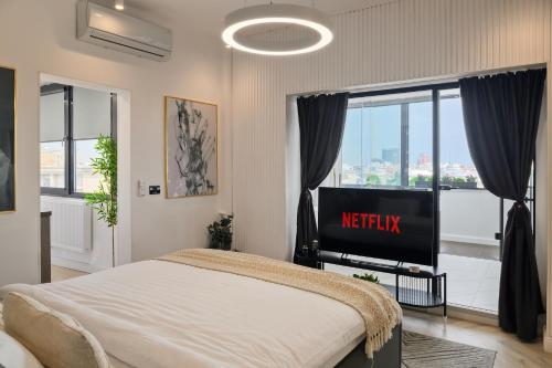 City view Luxury Apartment A Old City Victoriei — 4-Star Luxury Hotel in Bucharest, Romania