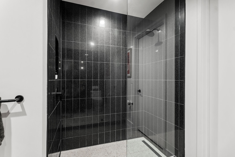 Austin Condo Hotel - photo 766