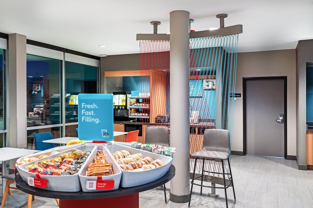 avid hotel Bentonville Rogers by IHG - photo 30