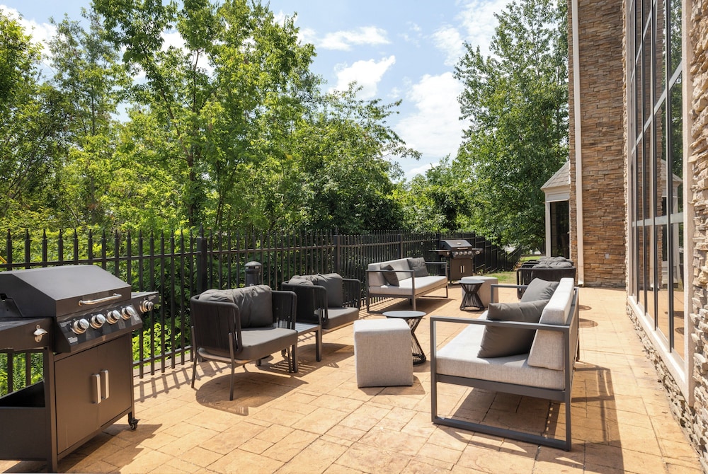 Staybridge Suites Bentonville Rogers by IHG - photo 23