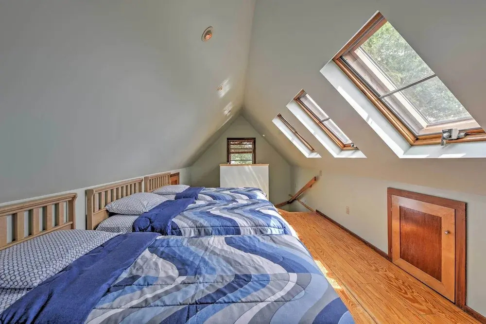 Walk to Beach Hyannis Family Haven with Deck — 4-Star Luxury Hotel in Hyannis, United States