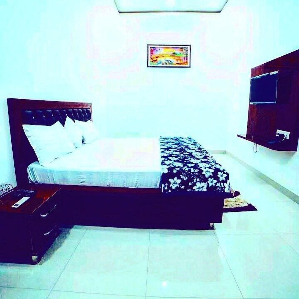 Hotel DM Heavens — Bhiwani — photo 3