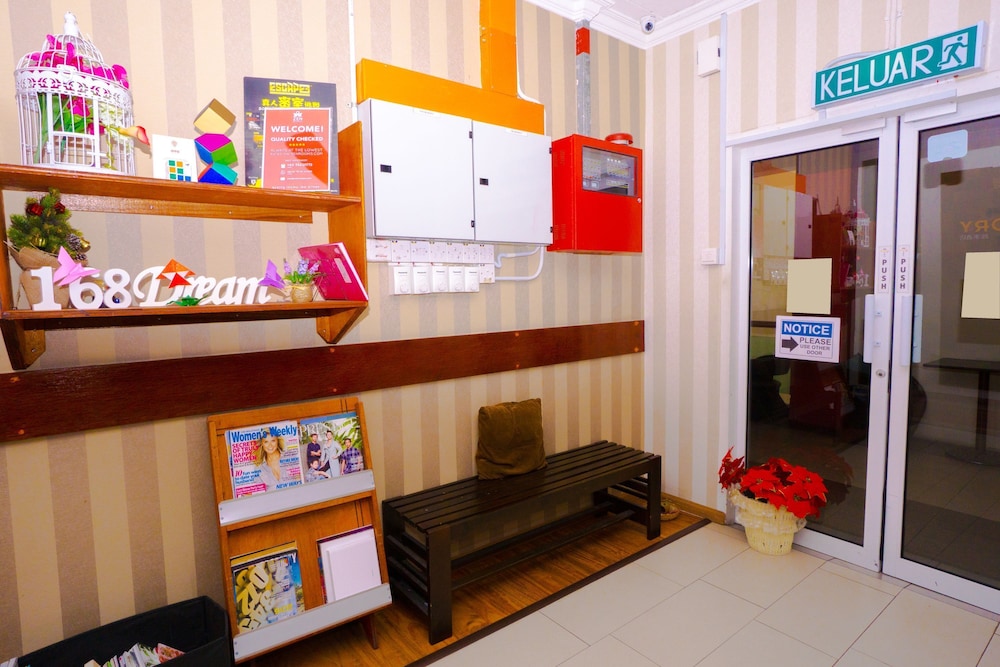 ZEN Rooms Basic Star City Complex — Kota Kinabalu — photo 2