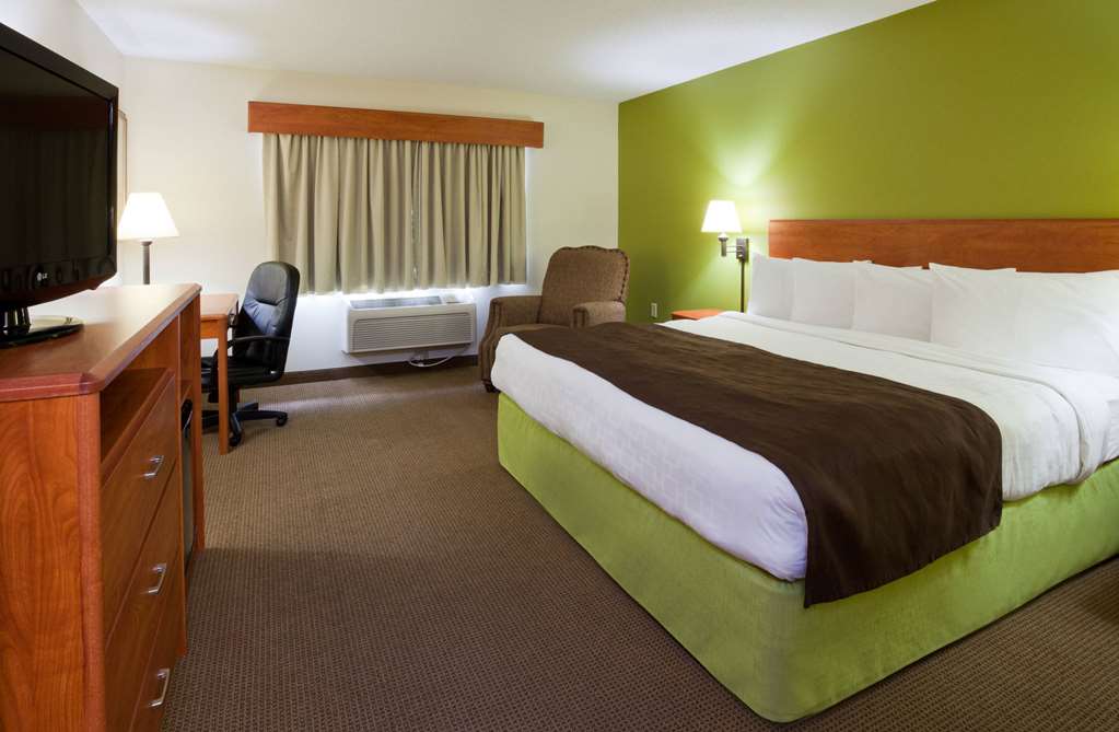 AmericInn by Wyndham Thief River Falls - photo 7