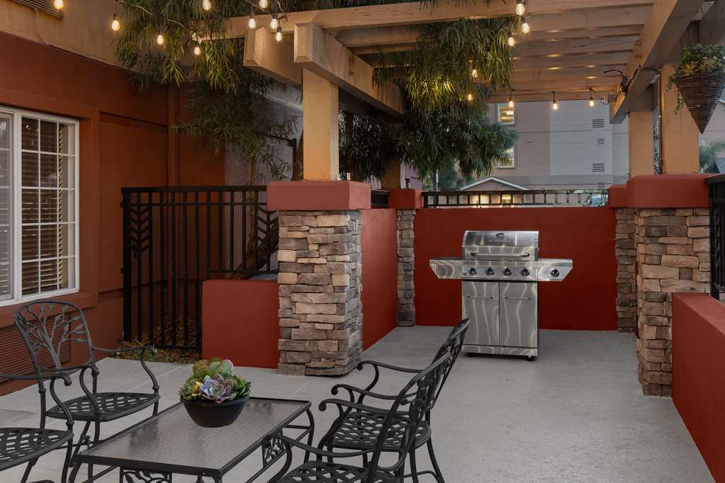 Larkspur Landing Extended Stay Suites Pleasanton - photo 19