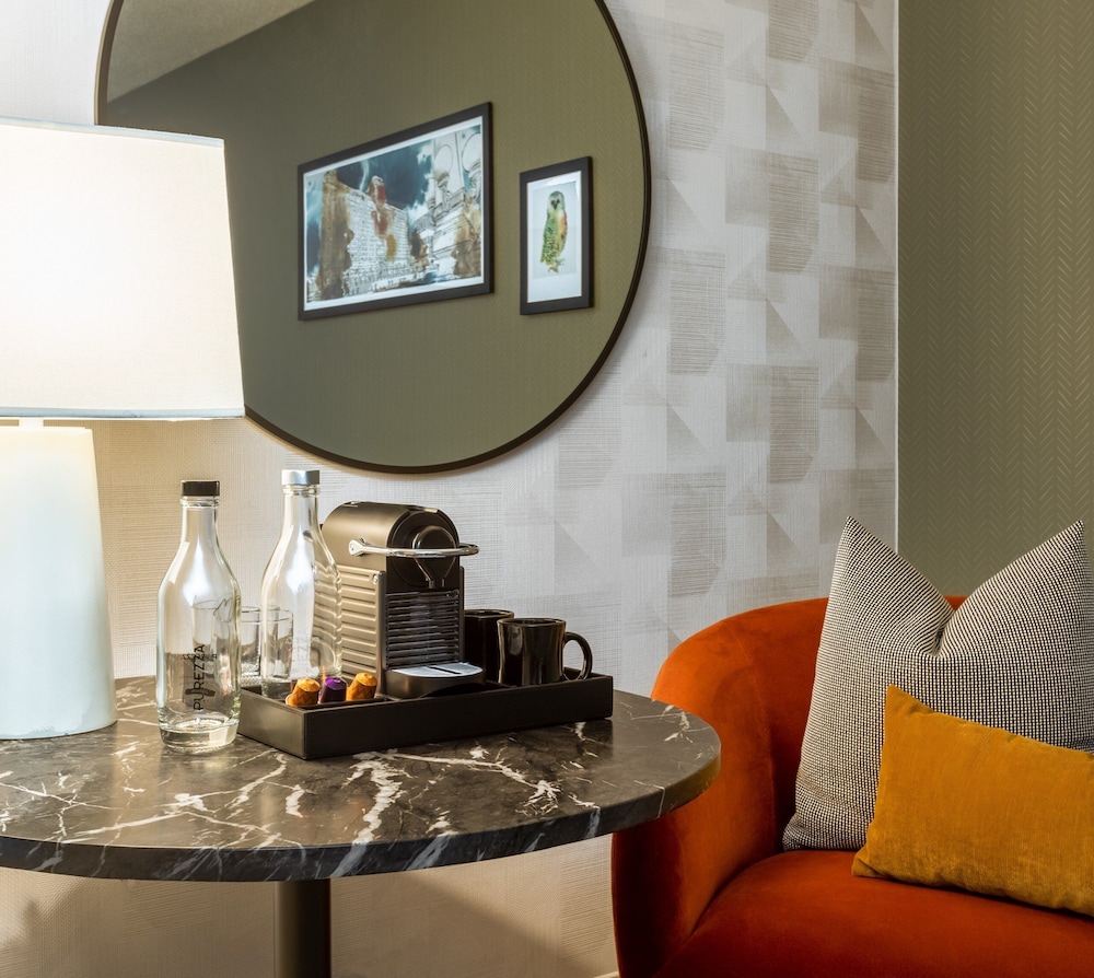 voco Chicago Downtown Riverwalk by IHG - photo 58