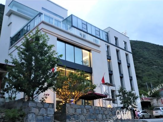 Dongfang Fengya Hotel in Meixing, People's Republic of China