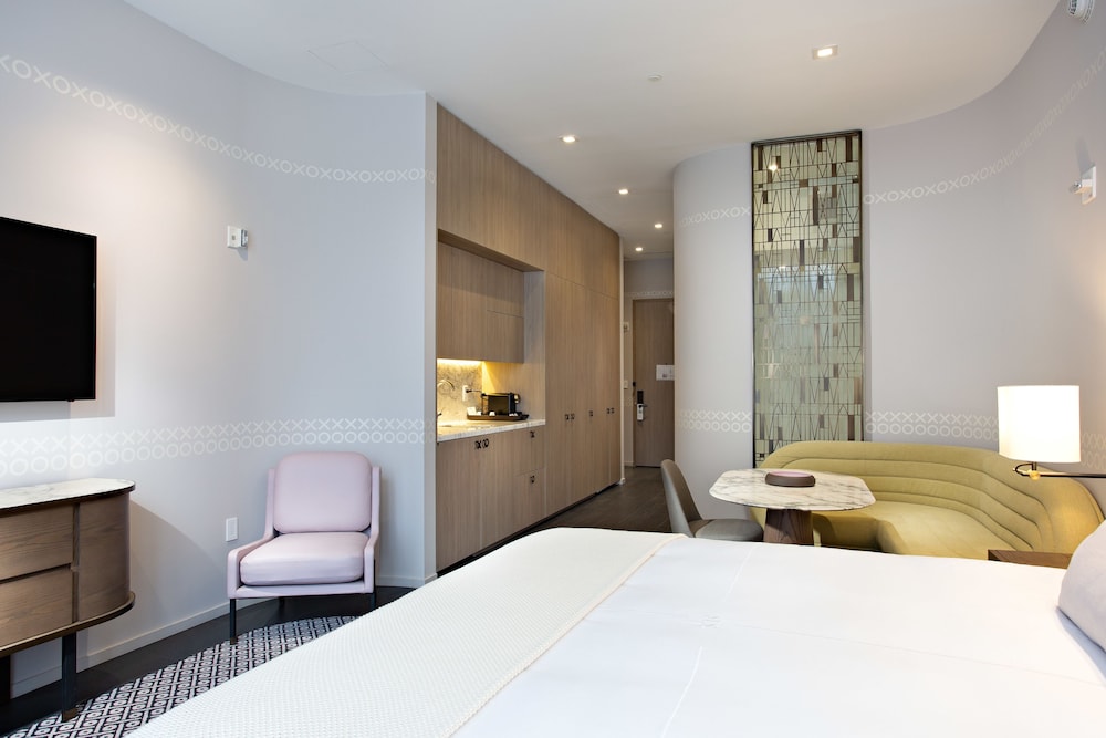 Sls Lux Brickell - photo 7