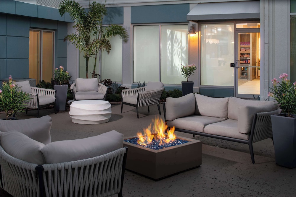 Hilton Garden Inn Orlando Airport - photo 39