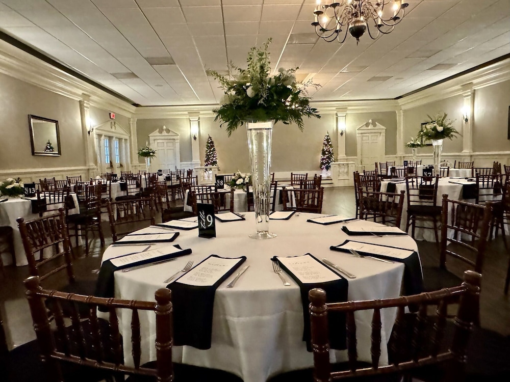 Springside Inn - photo 22