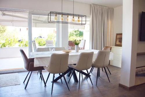 Retro & fancy apartments LLD — 4-Star Luxury Hotel in Novalja, Croatia