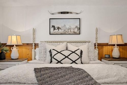 Eureka Ranch Designer Cabin — 4-Star Luxury Hotel in Big Bear Lake, United States