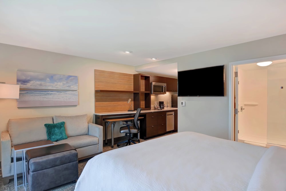 TownePlace Suites by Marriott Panama City Beach Pier Park - photo 16