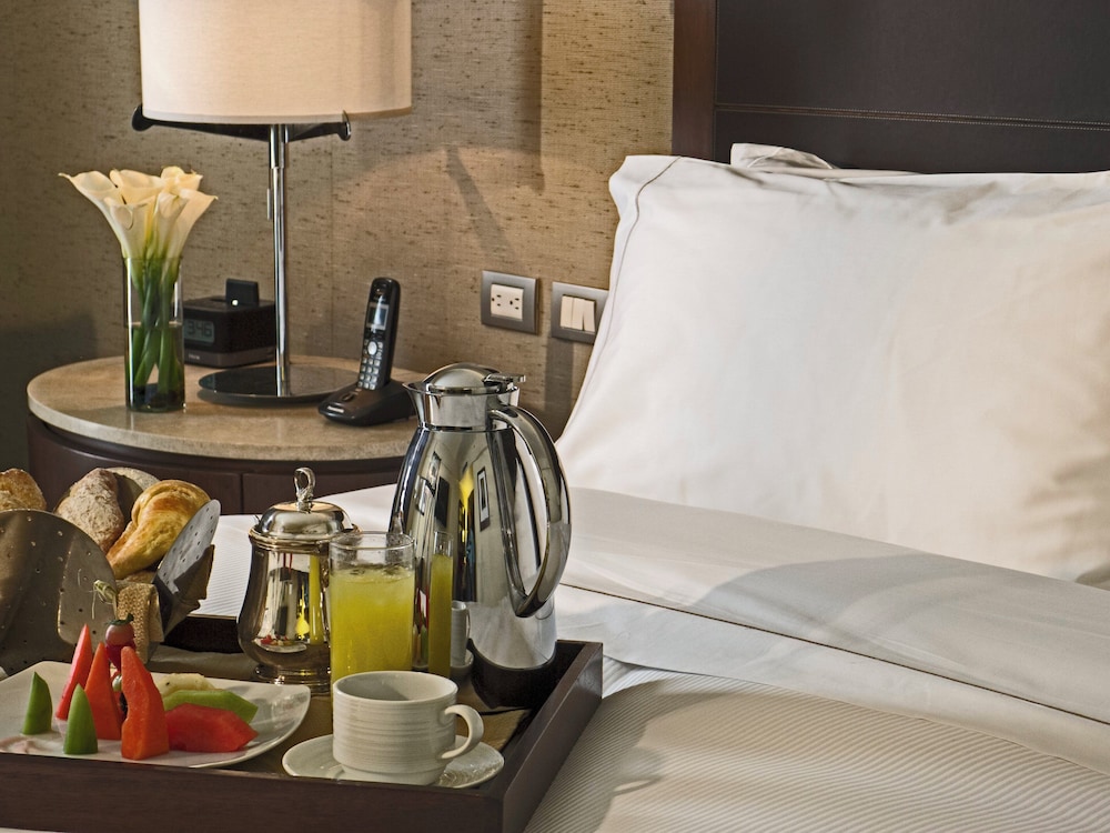 Room service - dining