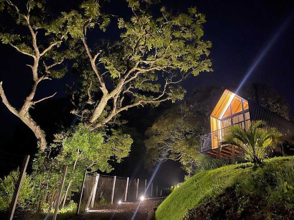Alta Vista Cabanas — Garibaldi