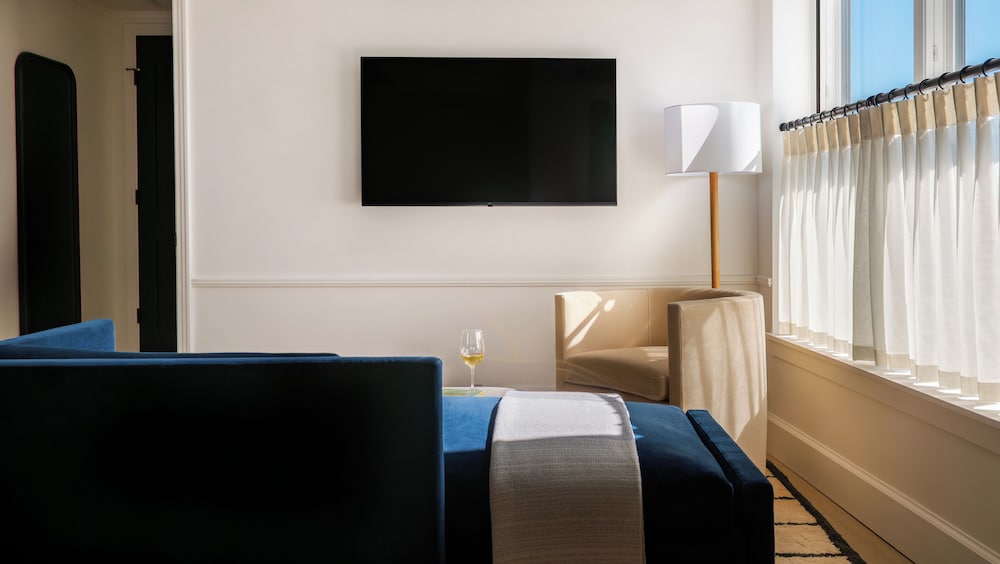 Longfellow Hotel - photo 20