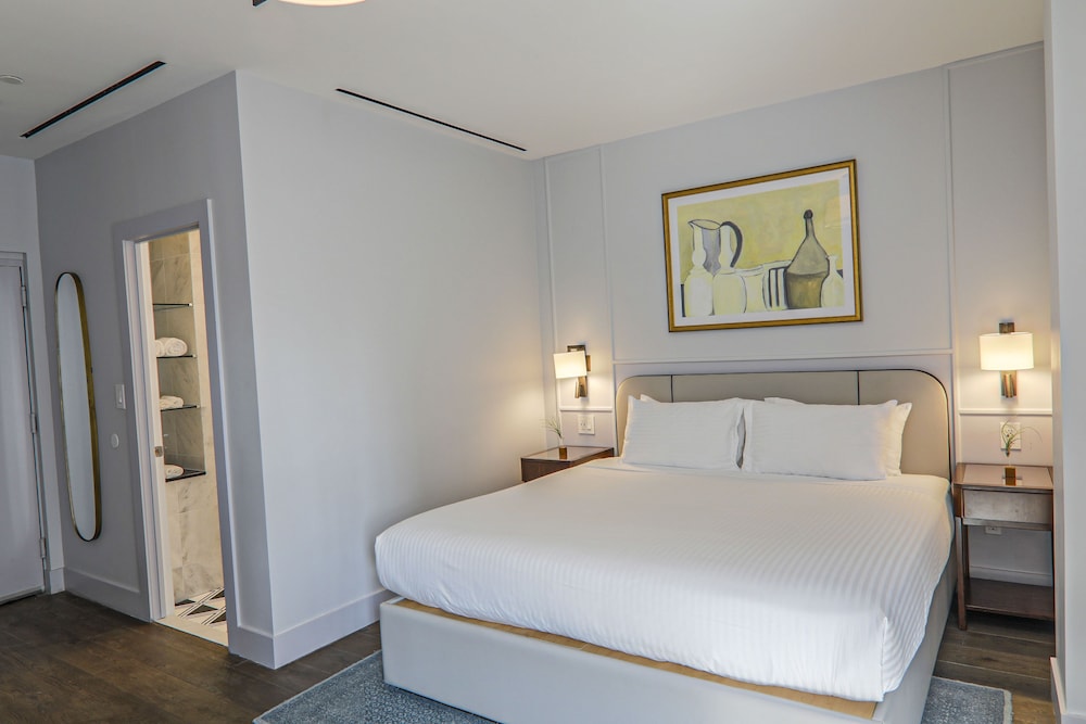 Hotel Belleclaire - photo 32