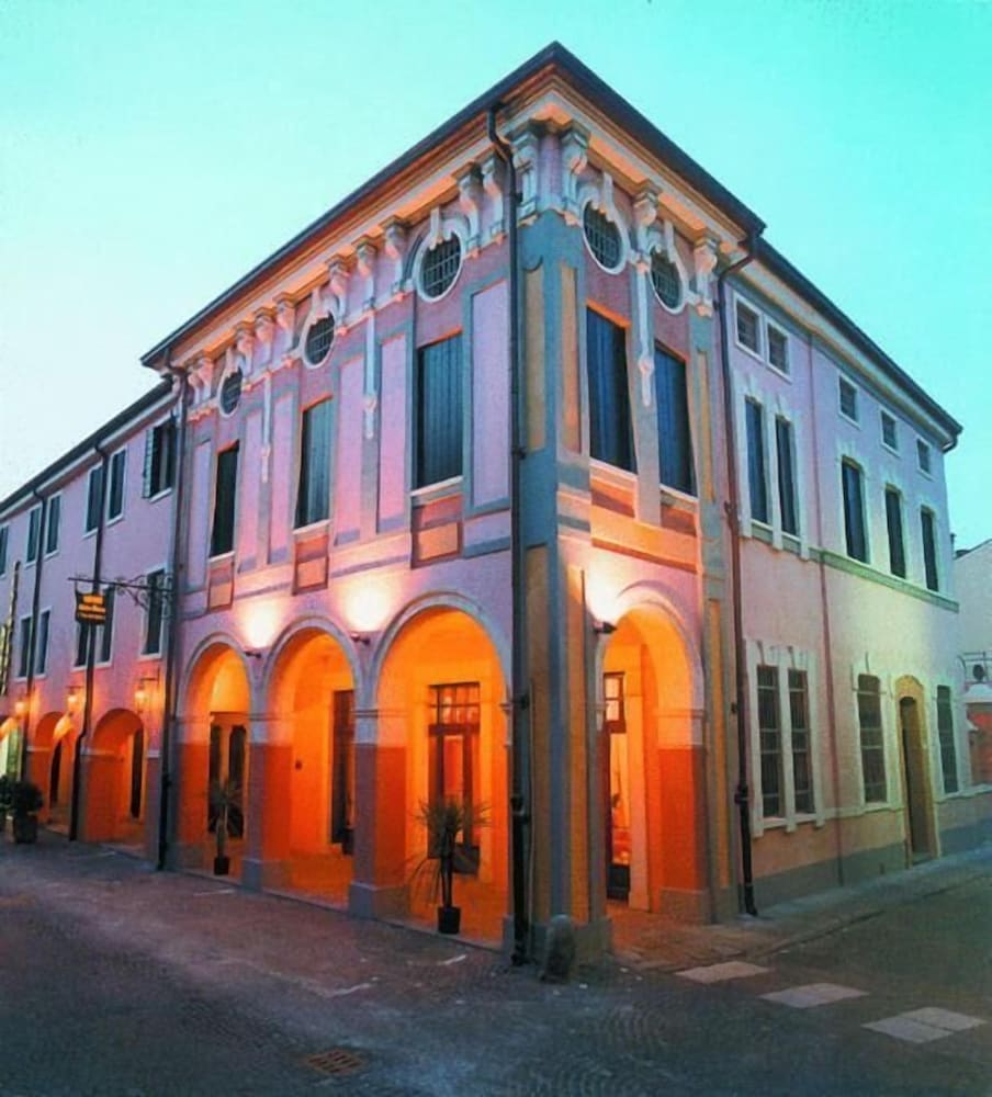 Aldo Moro — hotel in Montagnana