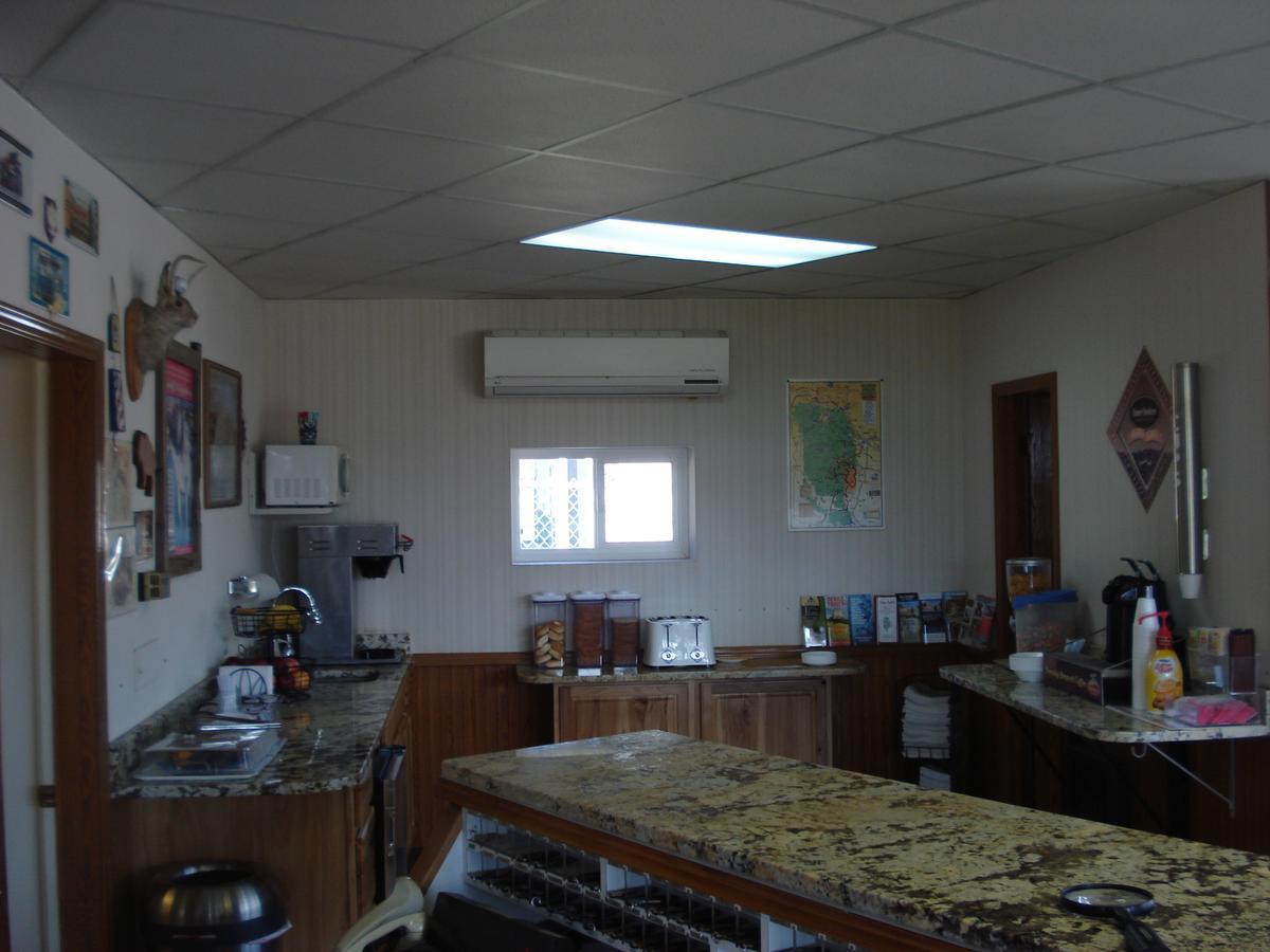 Hills Inn - photo 15