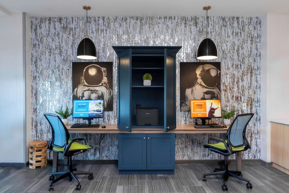 Home2 Suites by Hilton Fredericksburg South Spotsylvania - photo 37